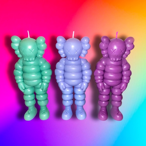 Designer Art Custom Hand Poured Kaws Candle - Picture 2 of 10